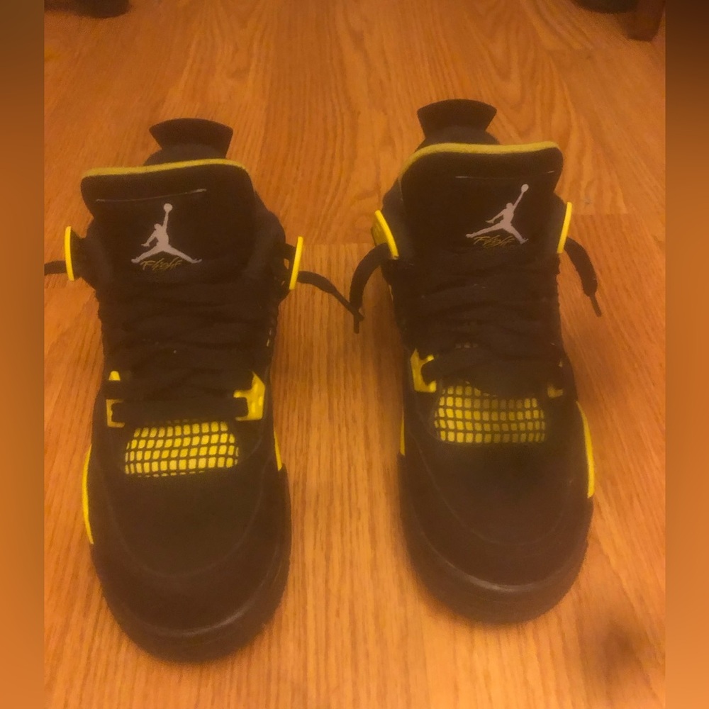 AIR JORDAN 4 RETRO GS THUNDER